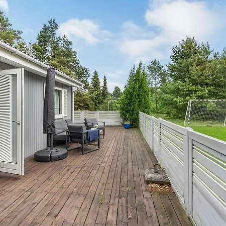 Amazing In Vaeggerlose With Wifi * Væggerløse